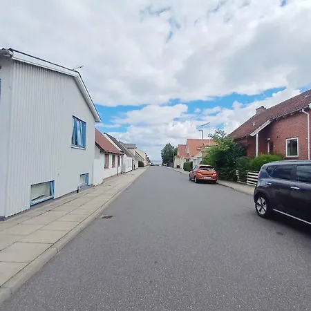 Lejlighed In With Free Parking *