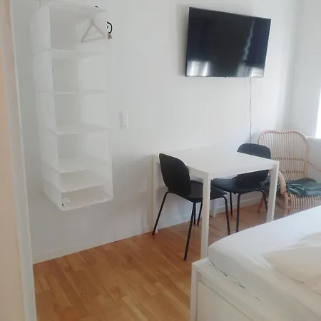 In With Free Parking * Frederikshavn